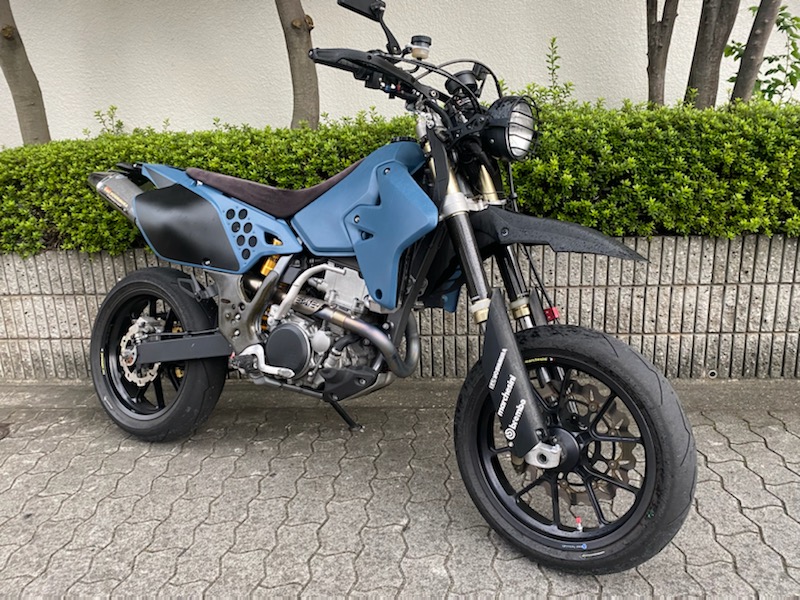ｄｒｚ４００ 大阪 レンタルバイク 二輪処グループ
